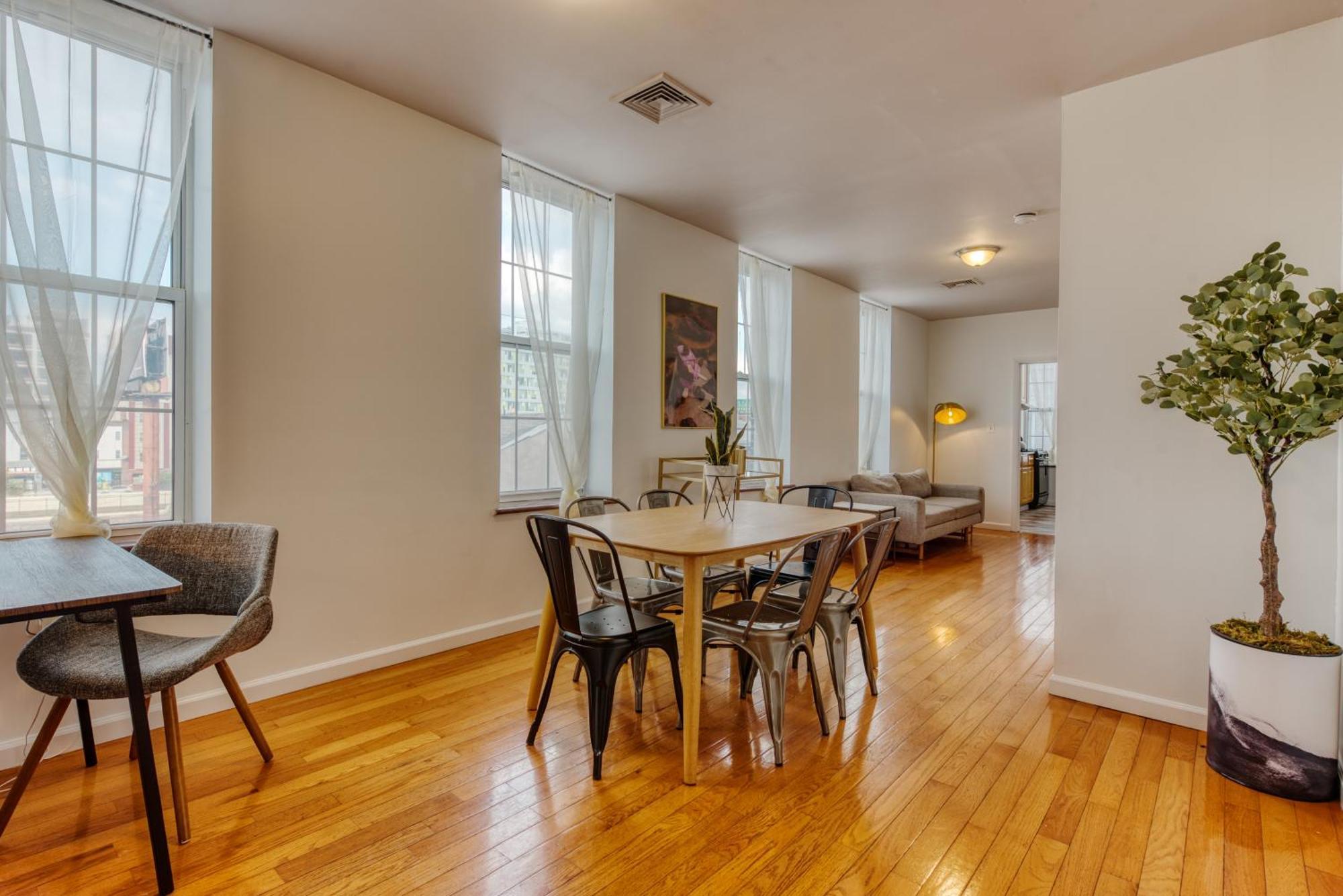 The Stairway Suites - Convention Center Philadelphia Phòng bức ảnh